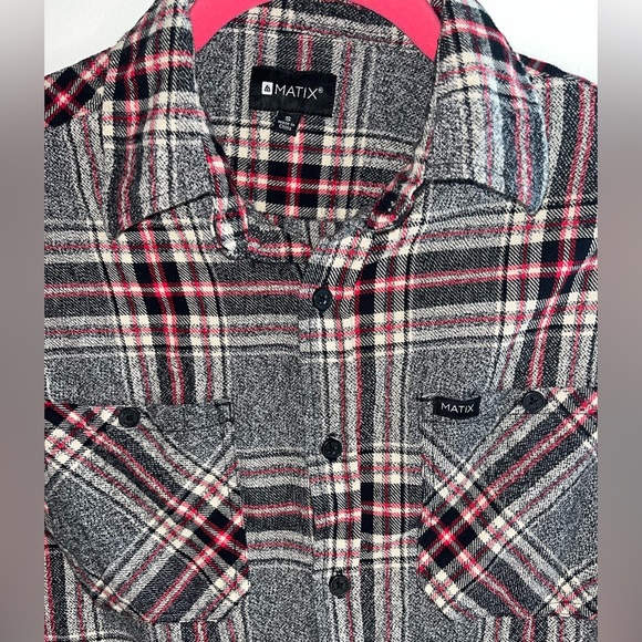 Matix plaid, long sleeve, button up red and black size small - Picture 3 of 5